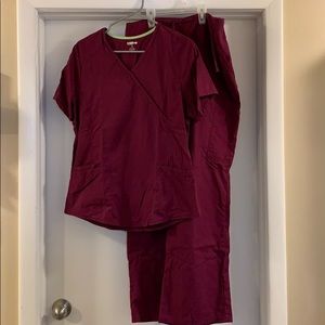 ScrubStar Women’s Scrub Set